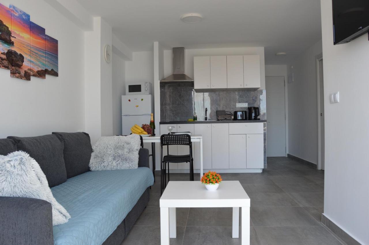 Holiday Apts Provima Mallorca Benidorm Exterior photo
